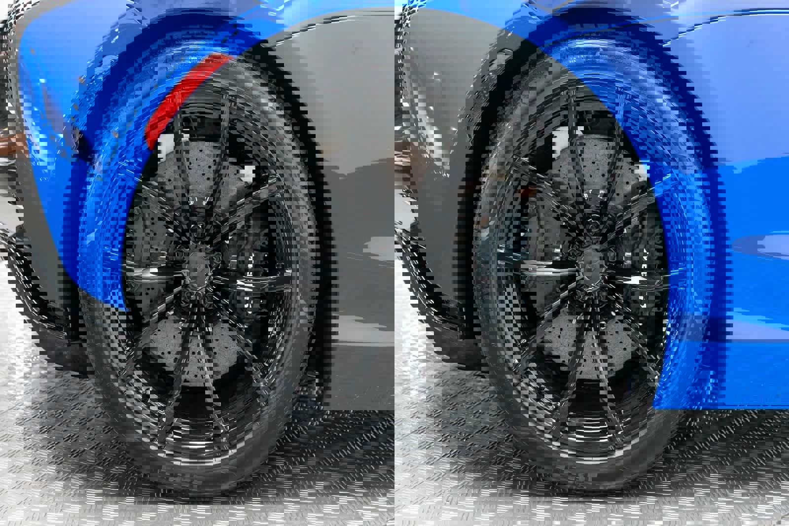 New 2025 McLaren Artura Spider image 41