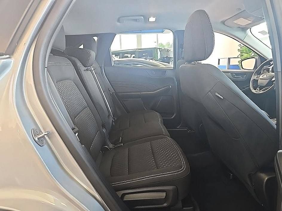 Used 2023 Ford Escape Active AWD/4WD image 33