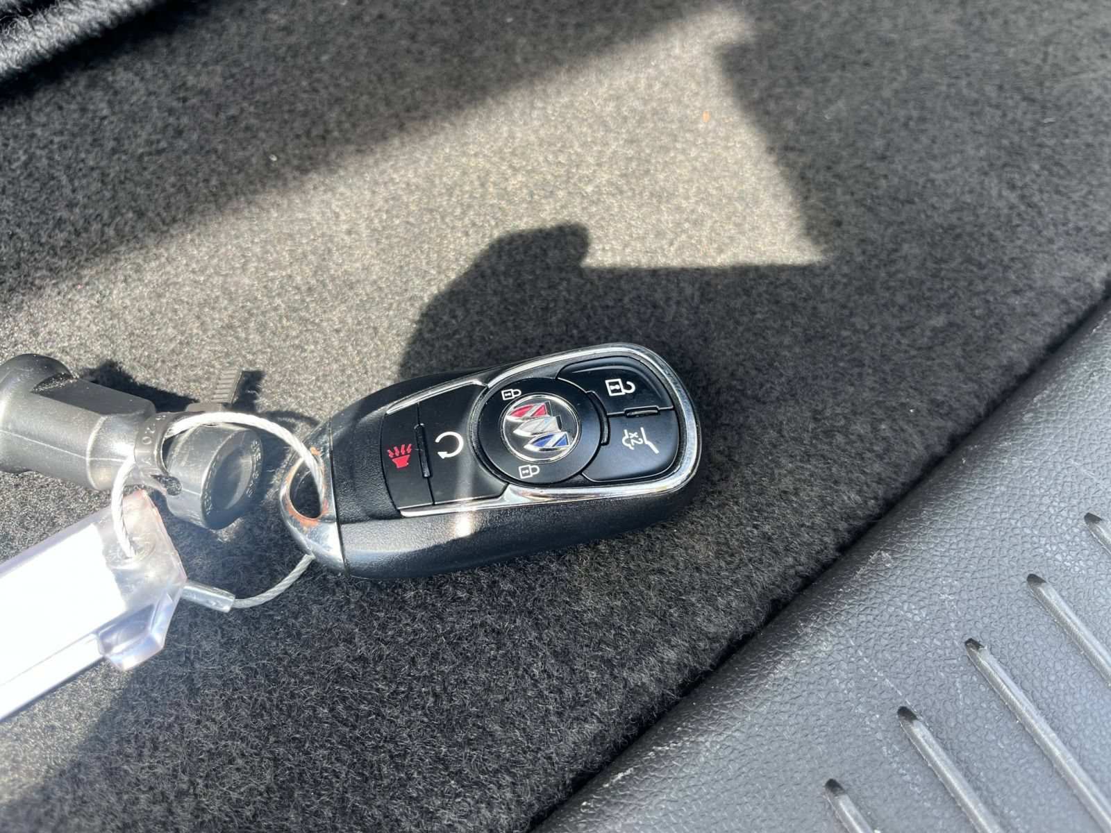 Used 2025 Buick Encore GX Preferred FWD image 21