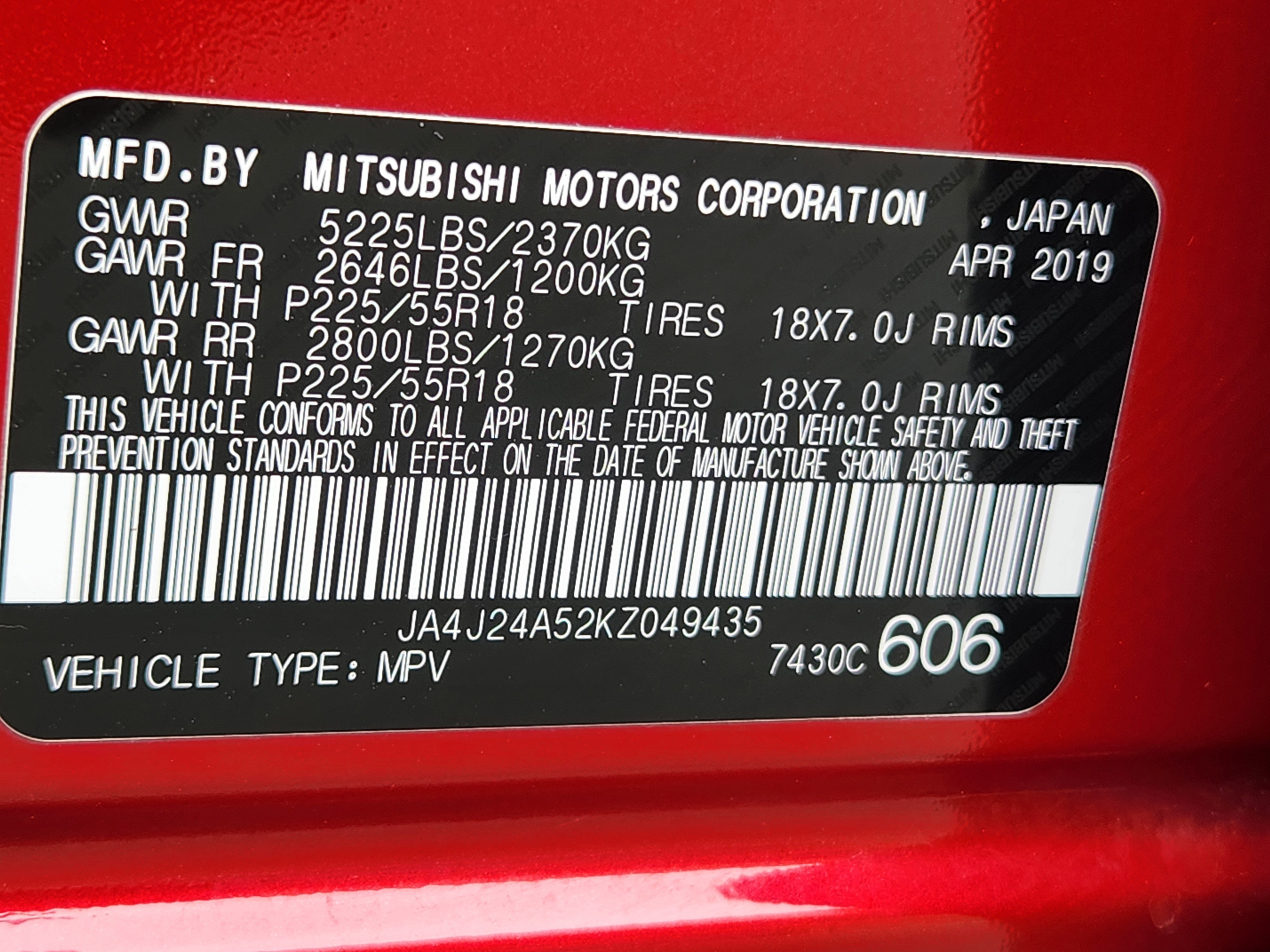 Used 2019 Mitsubishi Outlander 4WD Plug-In Hybrid image 31