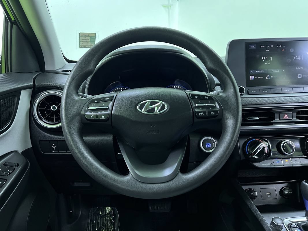 Used 2023 Hyundai Kona SEL AWD/4WD image 21