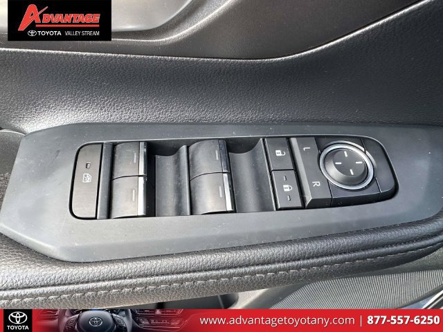 Certified 2025 Toyota Grand Highlander AWD image 23
