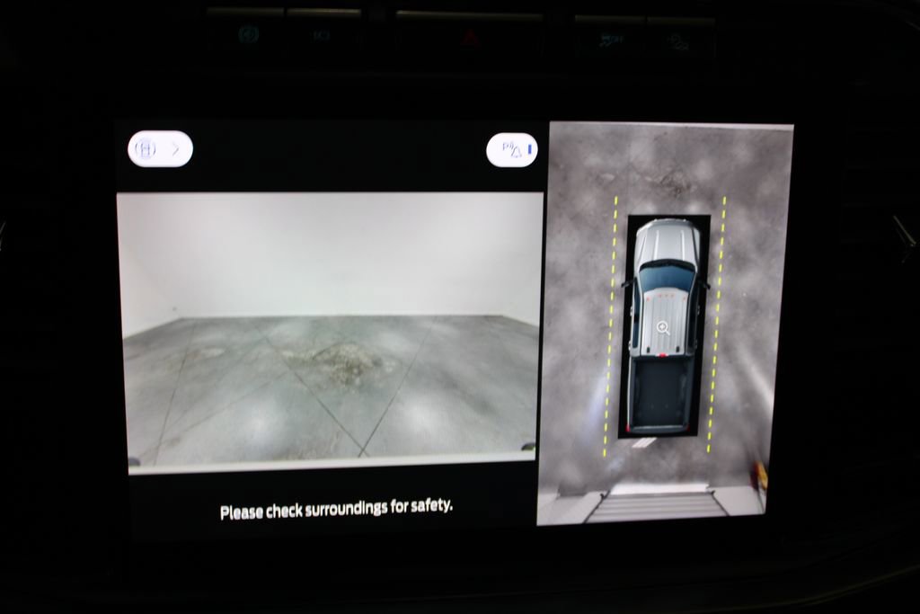 Used 2024 Ford F350 Lariat w/ Tremor Off-Road Package image 56