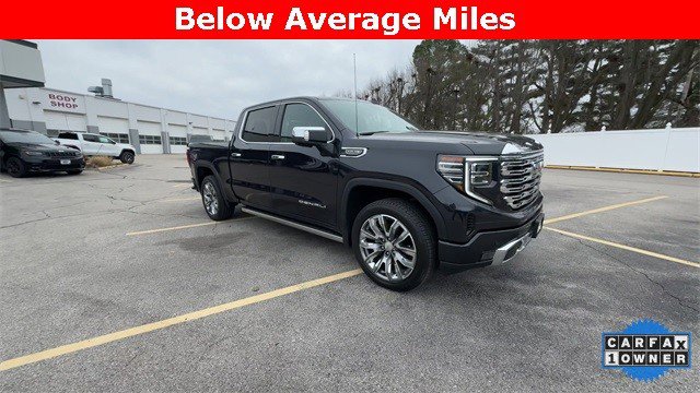 Used 2023 GMC Sierra 1500 Denali w/ Denali Reserve Package image 2