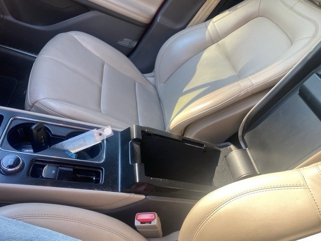 Used 2022 Lincoln Corsair AWD w/ Equipment Group 101A image 17