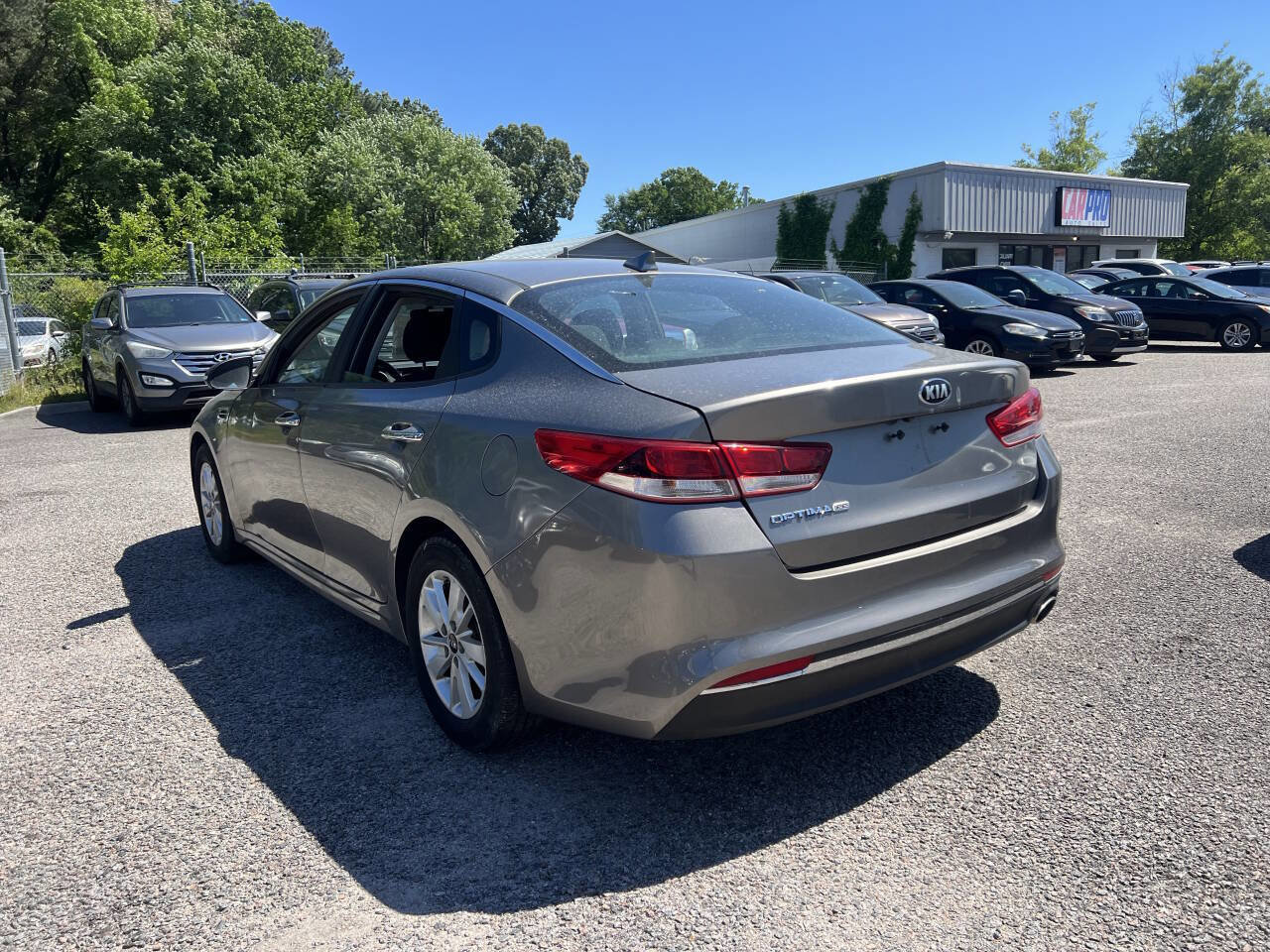 Used 2016 Kia Optima LX FWD image 8