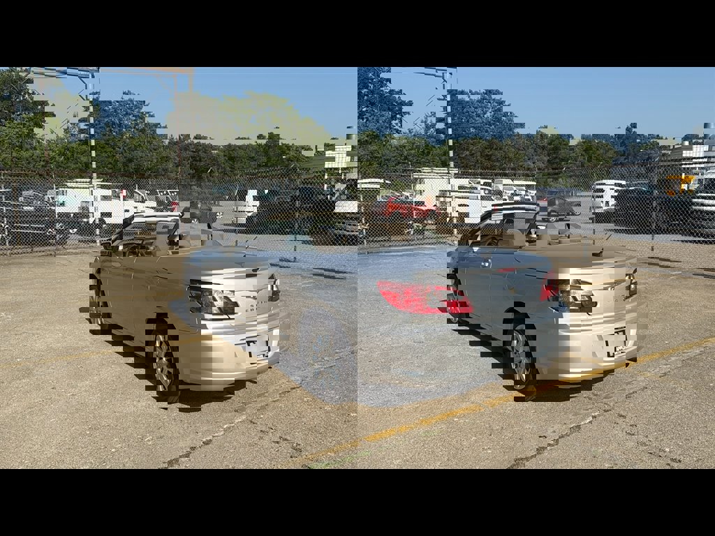 Used 2008 Chrysler Sebring LX image 4