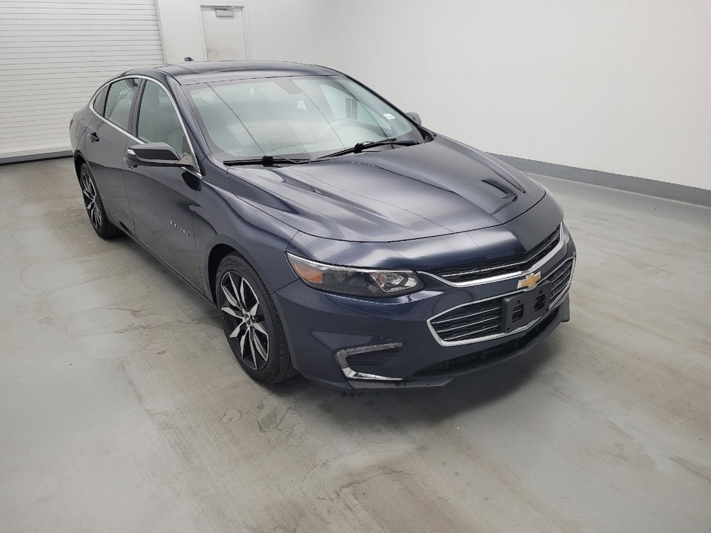 Used 2018 Chevrolet Malibu LT w/ Leather Package FWD image 13