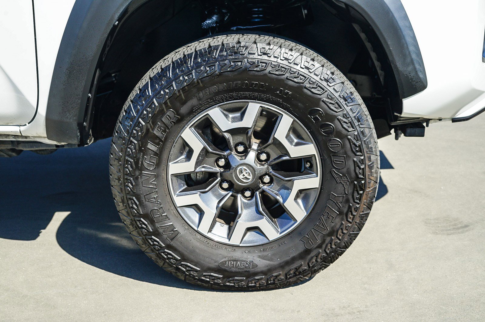 Certified 2023 Toyota Tacoma TRD Off-Road image 10
