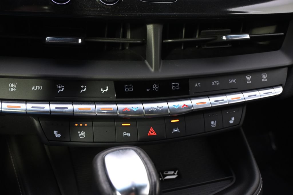 Certified 2025 Cadillac CT4 Premium Luxury AWD/4WD image 33