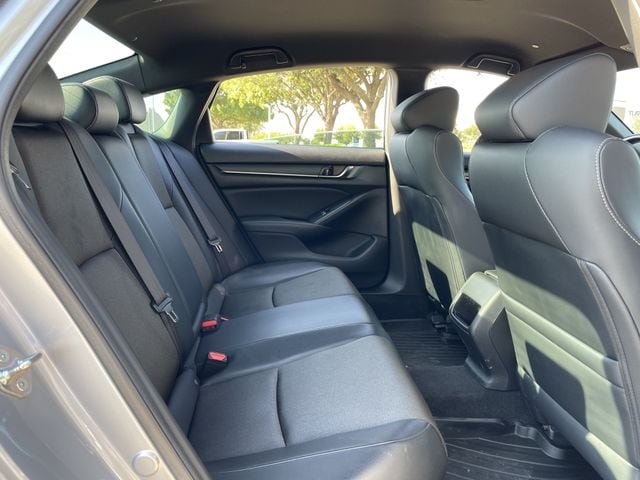 Used 2018 Honda Accord Sport image 27