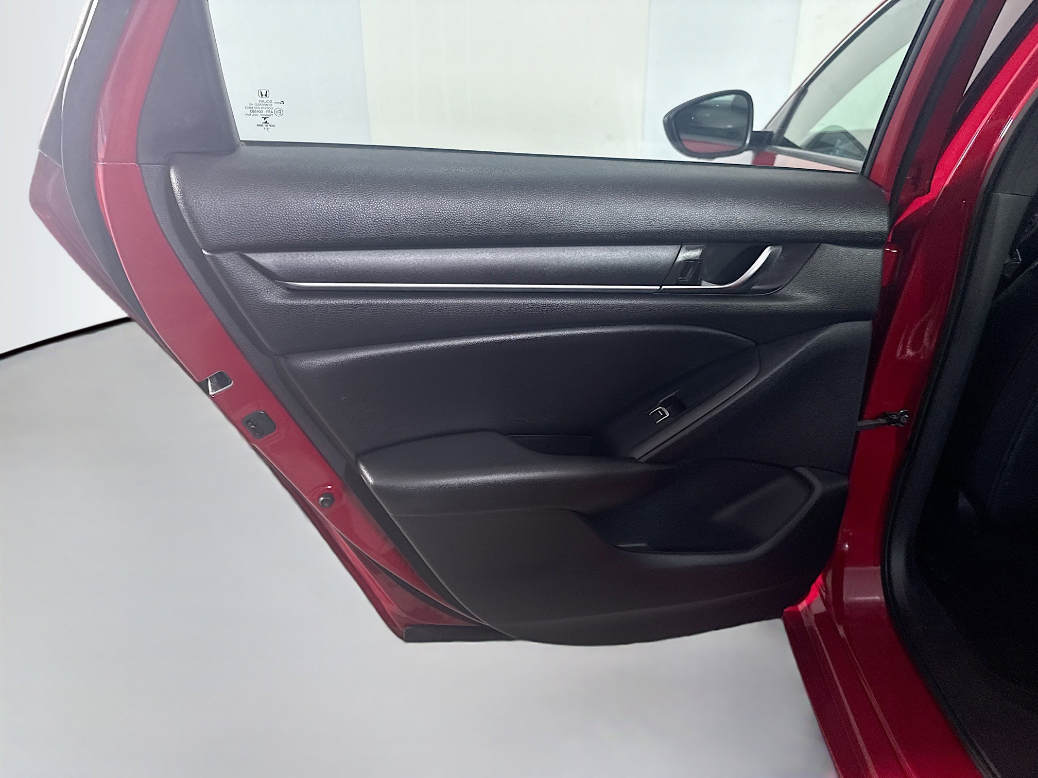 Used 2021 Honda Accord Sport image 26