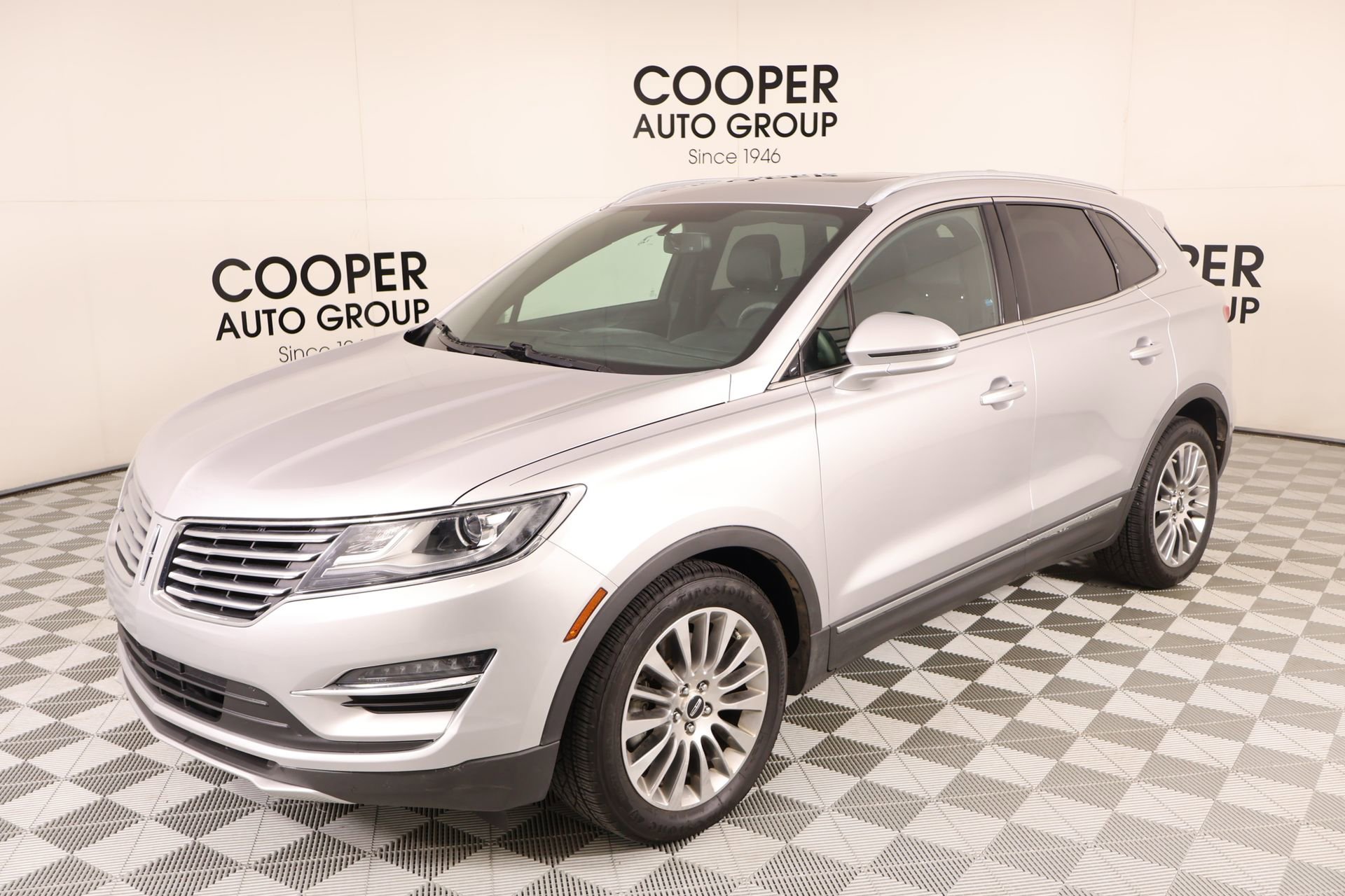 Used 2015 Lincoln MKC FWD w/ Equipment Group 102A Reserve image 11