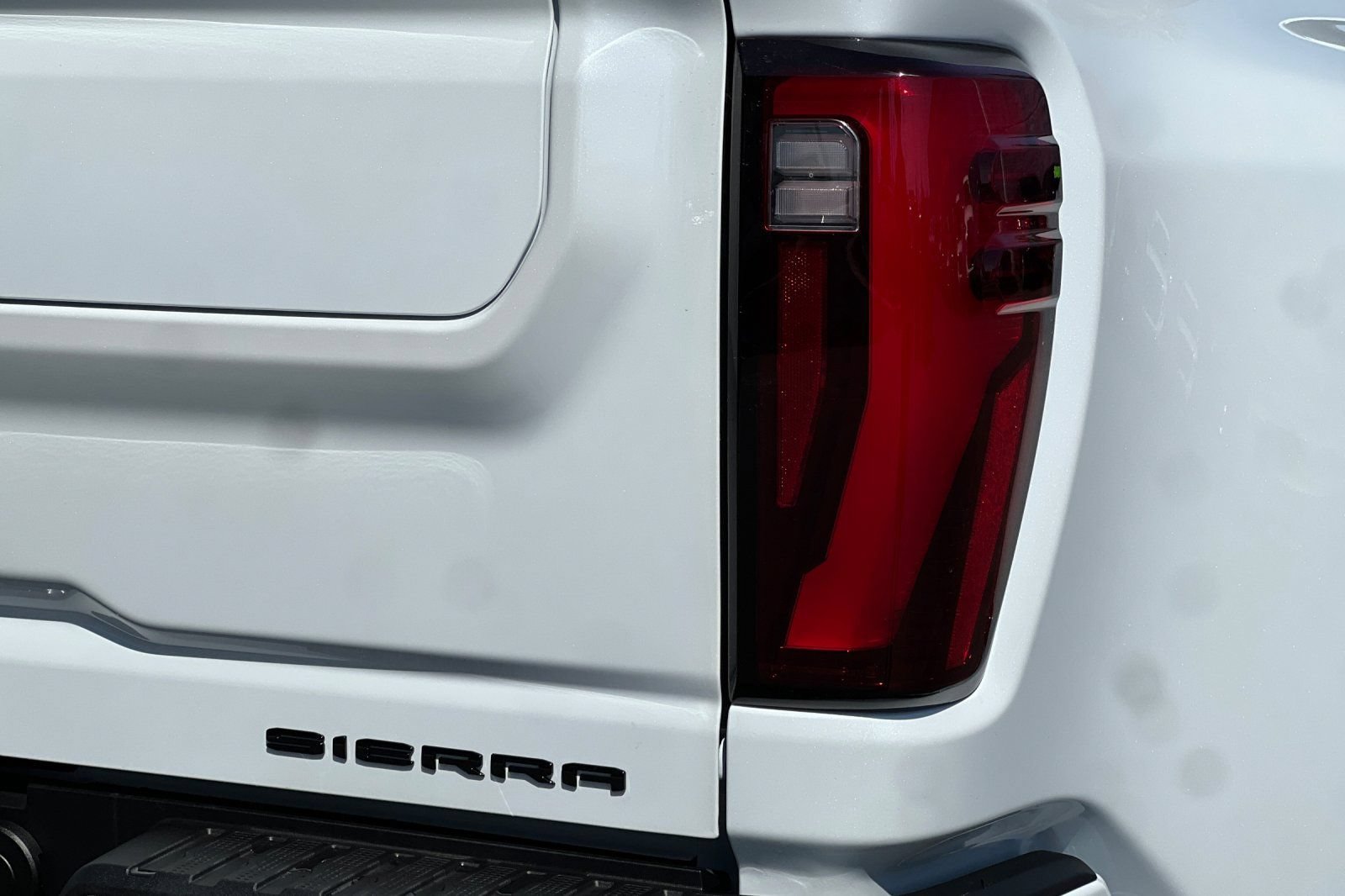 New 2026 GMC Sierra 3500 Denali w/ Denali Reserve Package AWD/4WD image 22