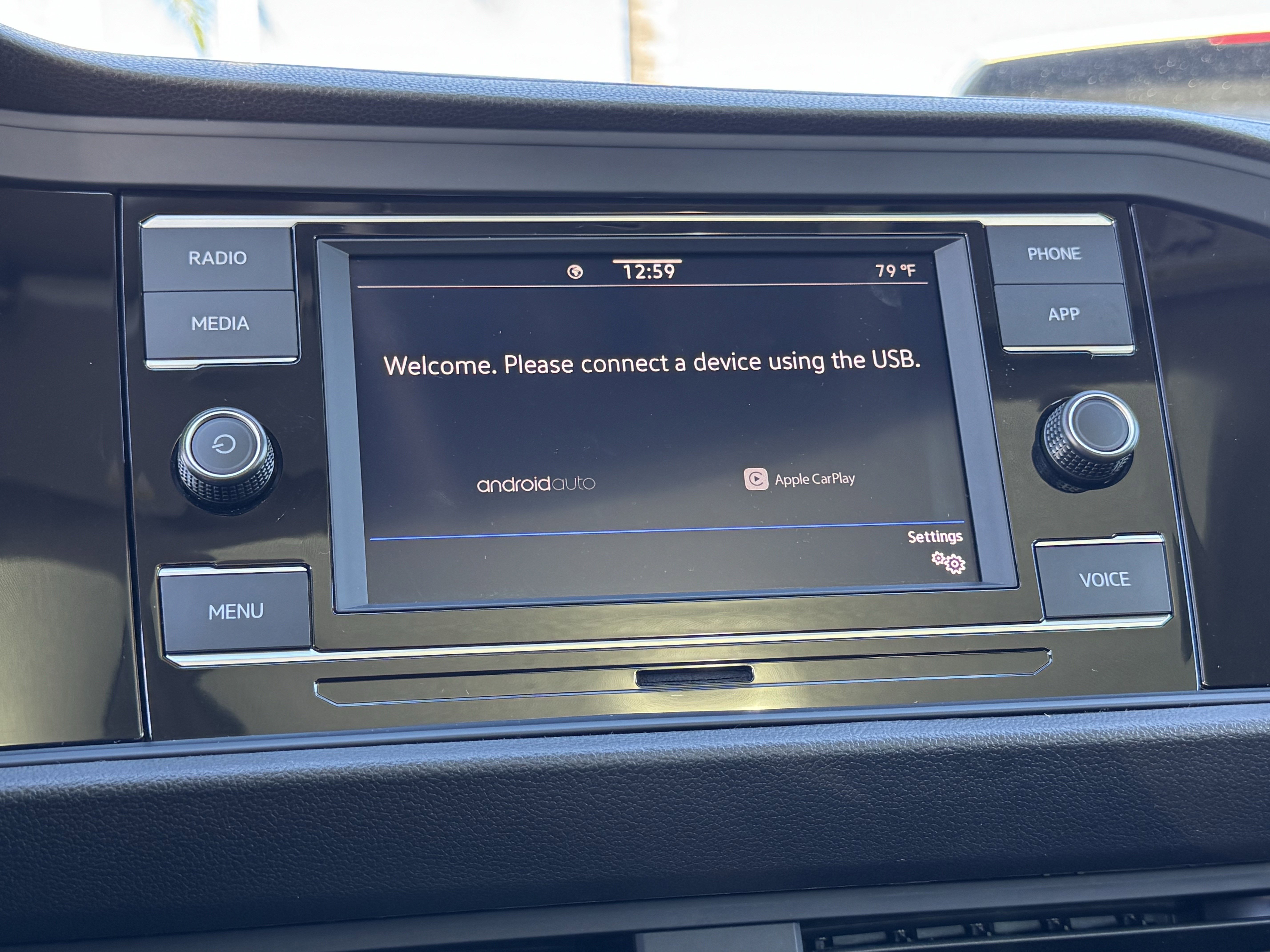 Certified 2024 Volkswagen Jetta SE image 26