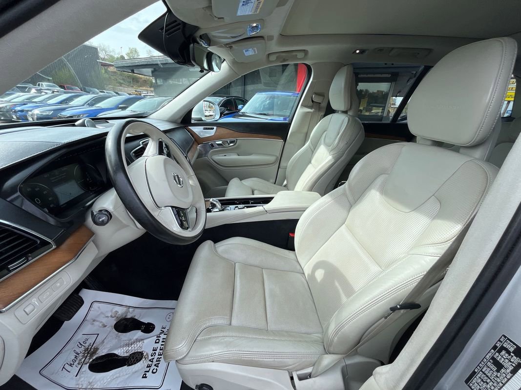 Used 2017 Volvo XC90 T8 Inscription w/ Luxury Package AWD/4WD image 9