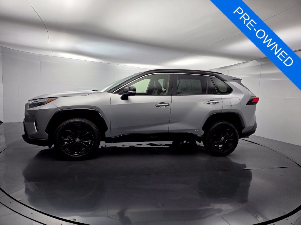 Used 2024 Toyota RAV4 XSE w/ Advanced Technology Package AWD/4WD image 5