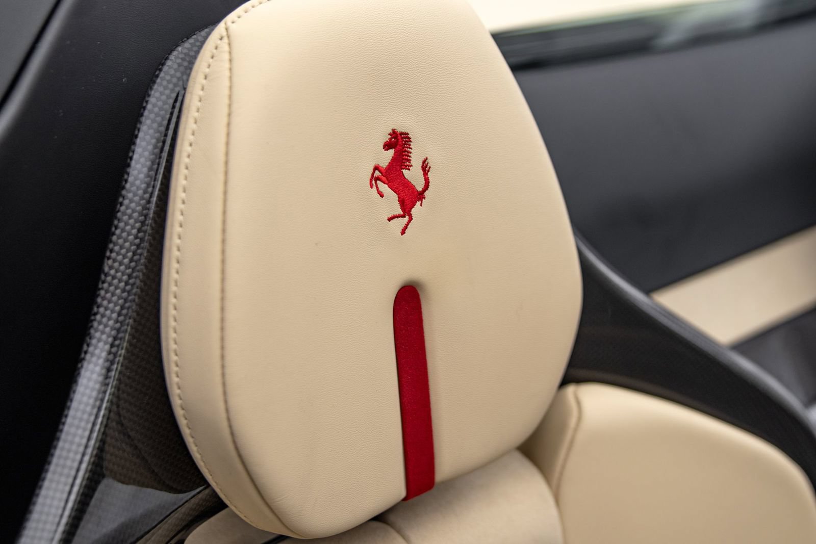 Used 2024 Ferrari SF90 Spider AWD/4WD image 22