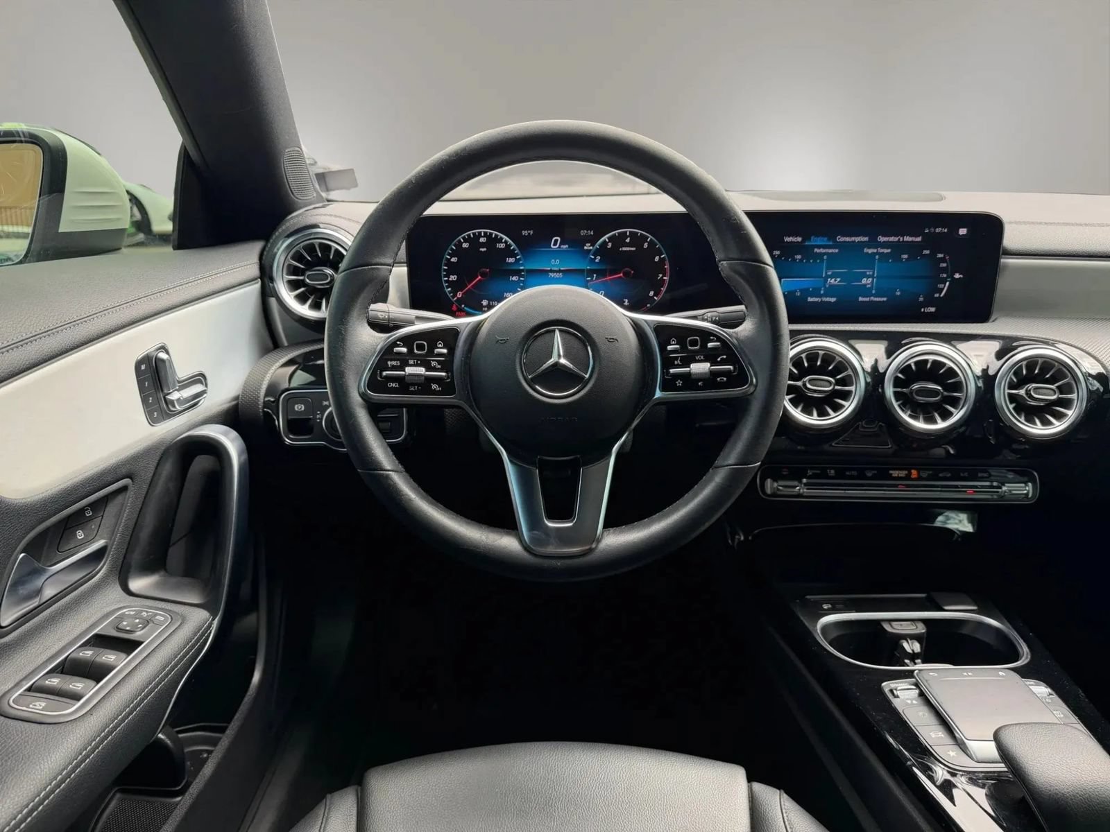 Used 2023 Mercedes-Benz CLA 250 w/ Premium Package image 18