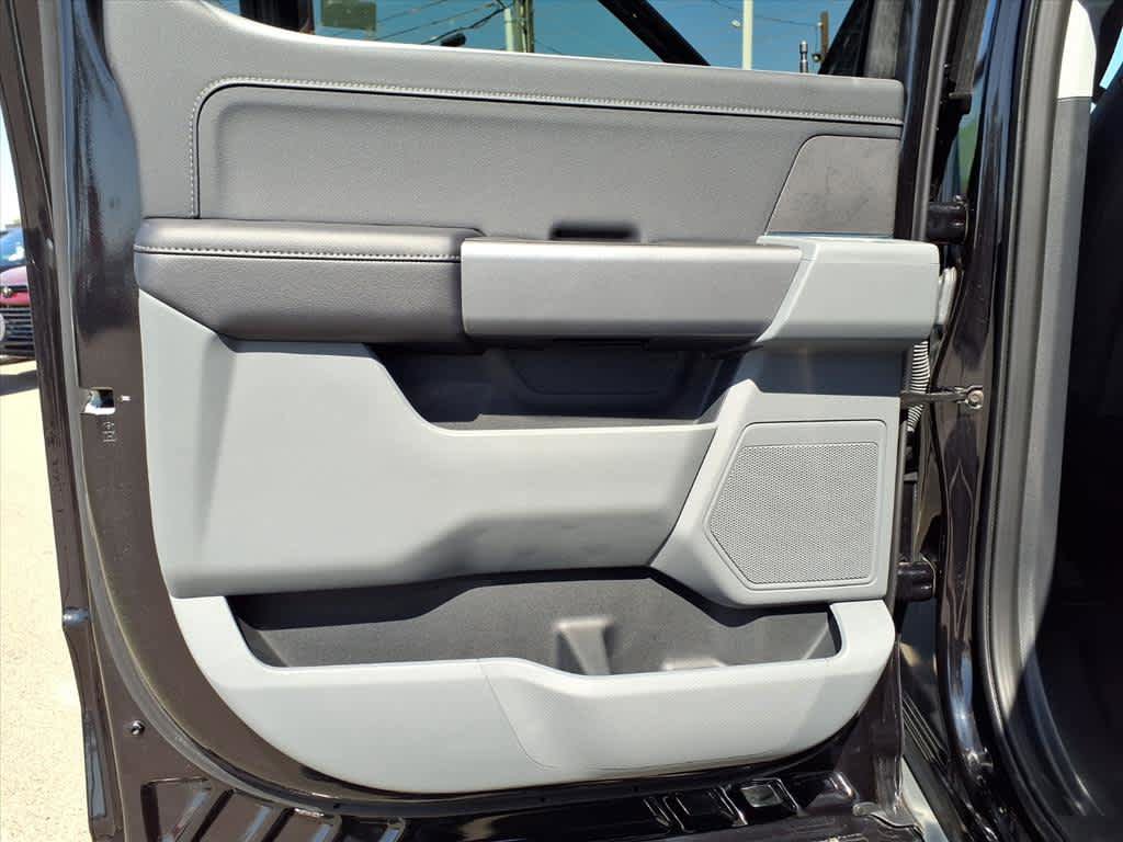 Used 2024 Ford F150 XLT w/ Mobile Office Package image 19