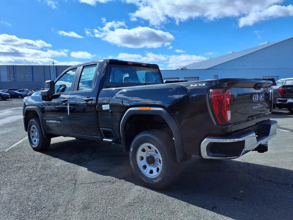 New 2025 GMC Sierra 2500 Pro image 4