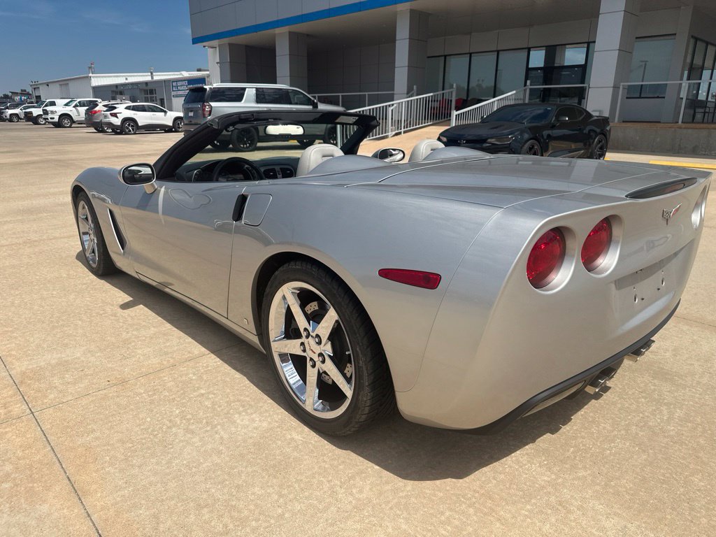 Used 2007 Chevrolet Corvette Convertible w/ Preferred Equipment Group RWD image 22