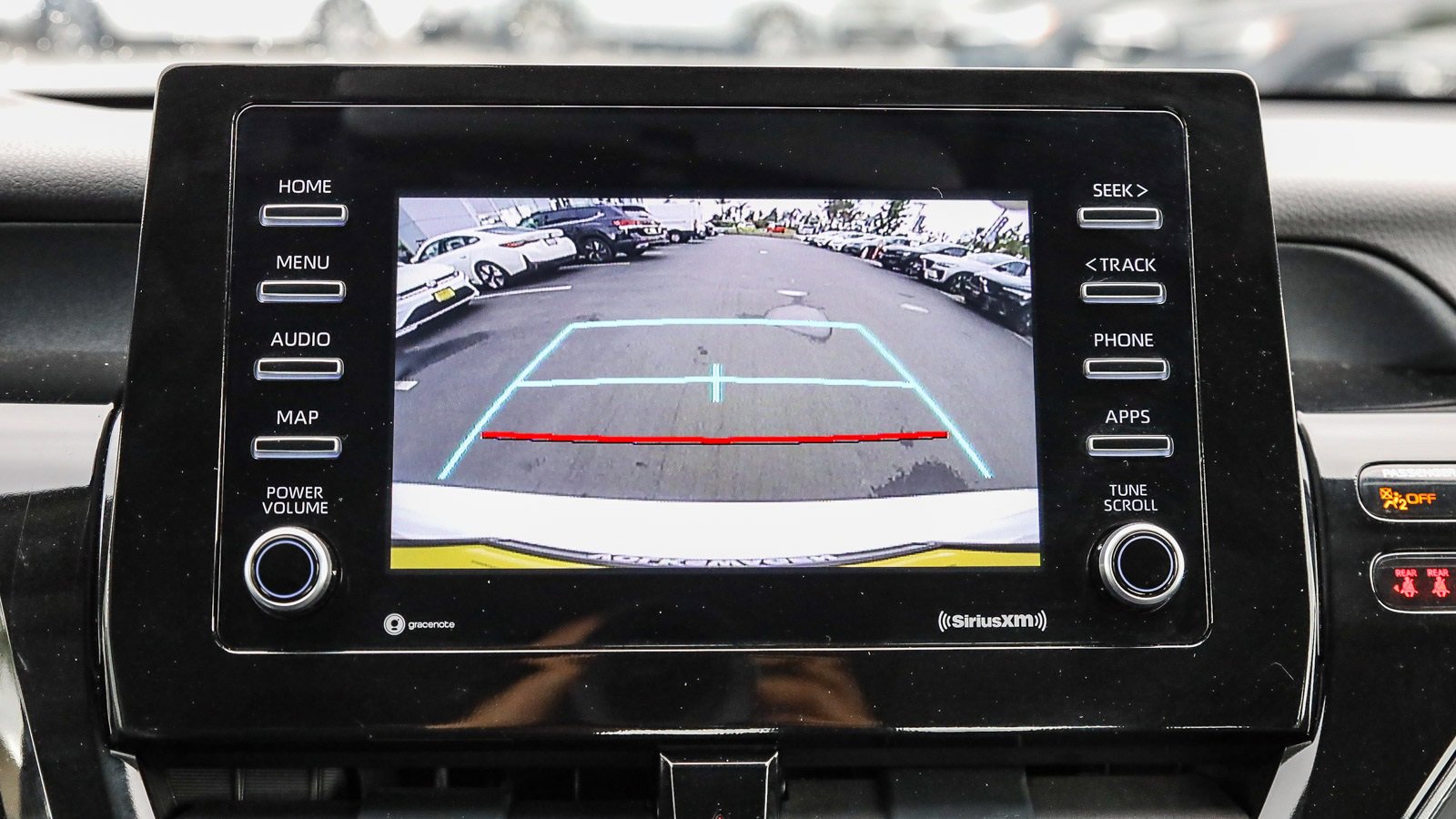 Used 2023 Toyota Camry SE image 25