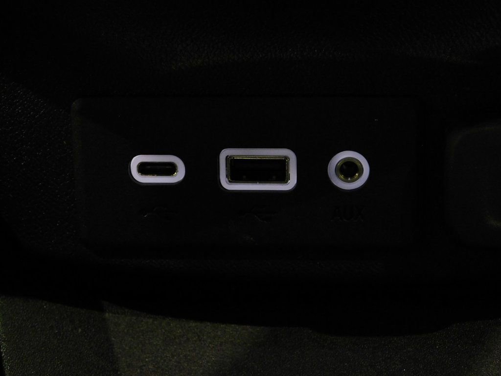 Used 2019 Chevrolet Malibu LT image 46