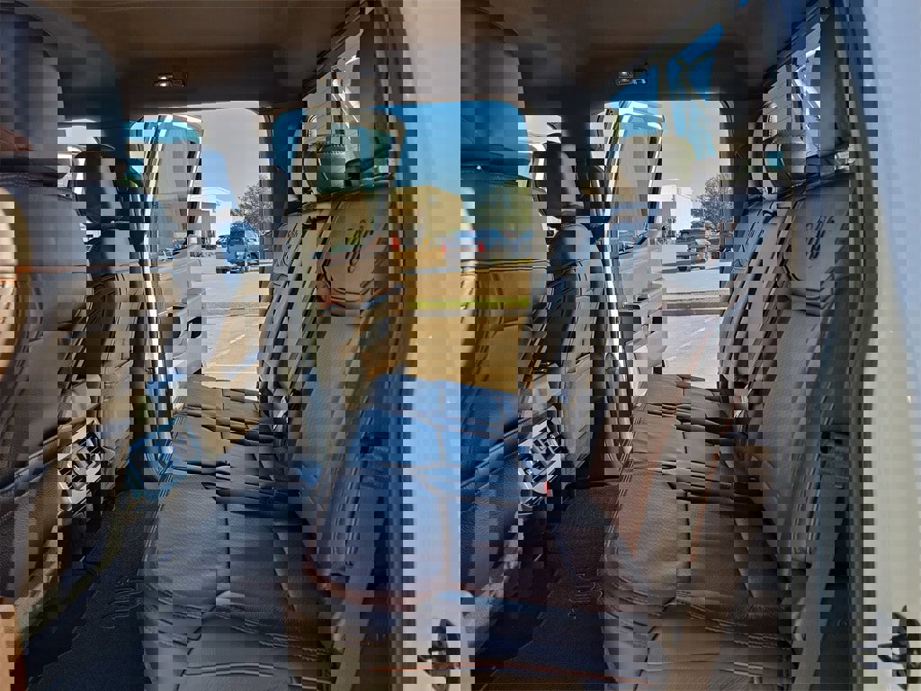 Used 2024 Ford F350 King Ranch image 13