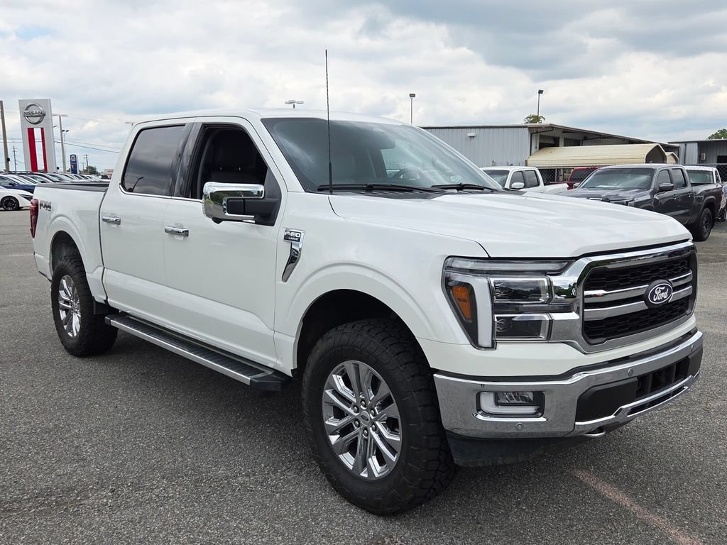 Used 2024 Ford F150 Lariat w/ FX4 Off-Road Package AWD/4WD image 14