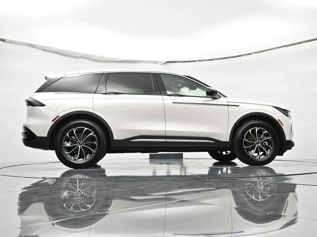 New 2026 Lincoln Nautilus Premier image 52