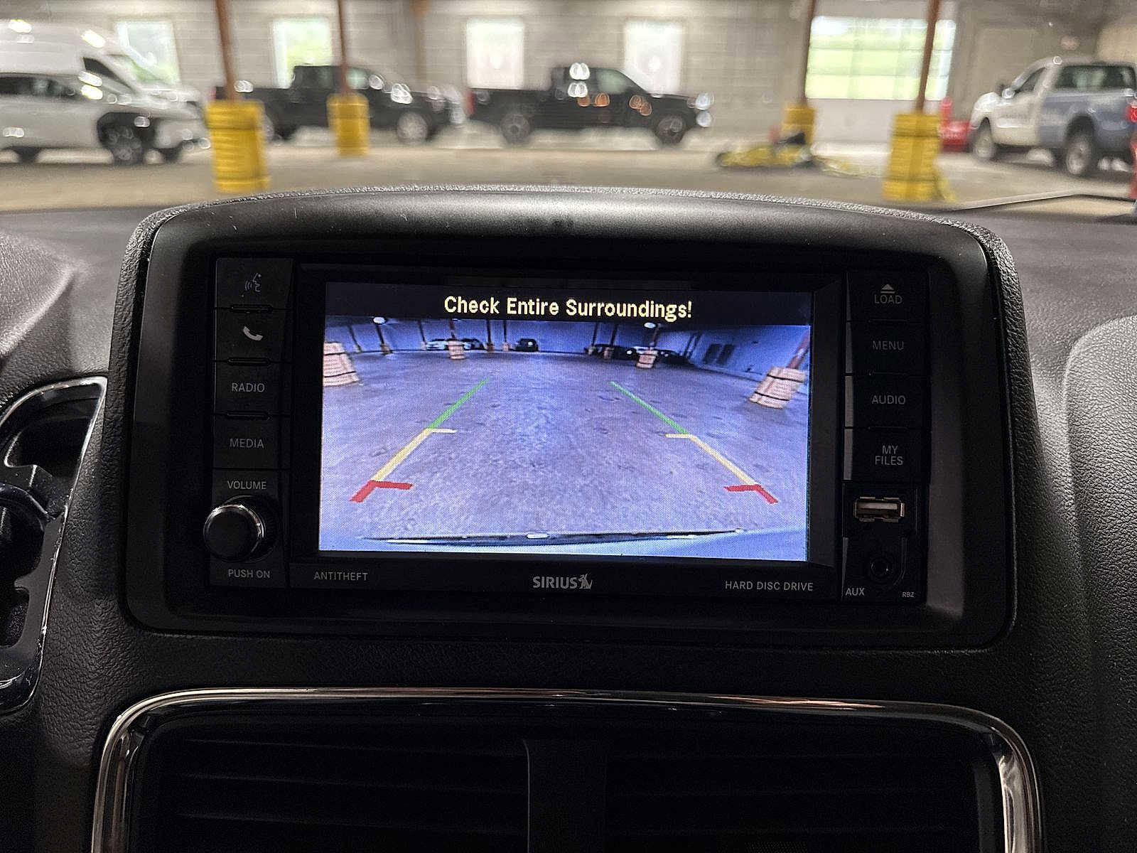 Used 2019 Dodge Grand Caravan SE w/ UConnect Hands-Free Group image 24