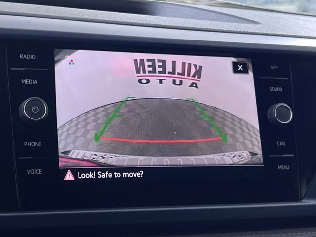 Used 2024 Volkswagen Taos SE image 17