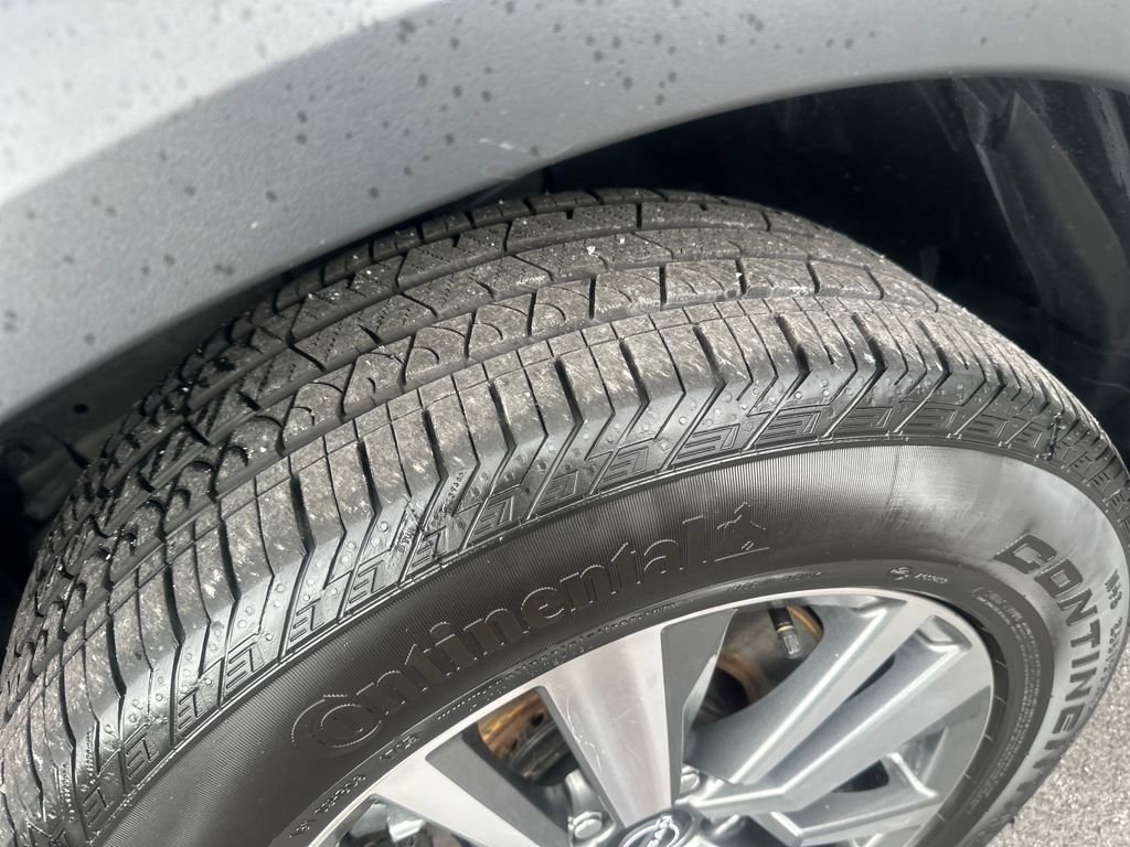 Used 2025 Nissan Pathfinder SL image 13