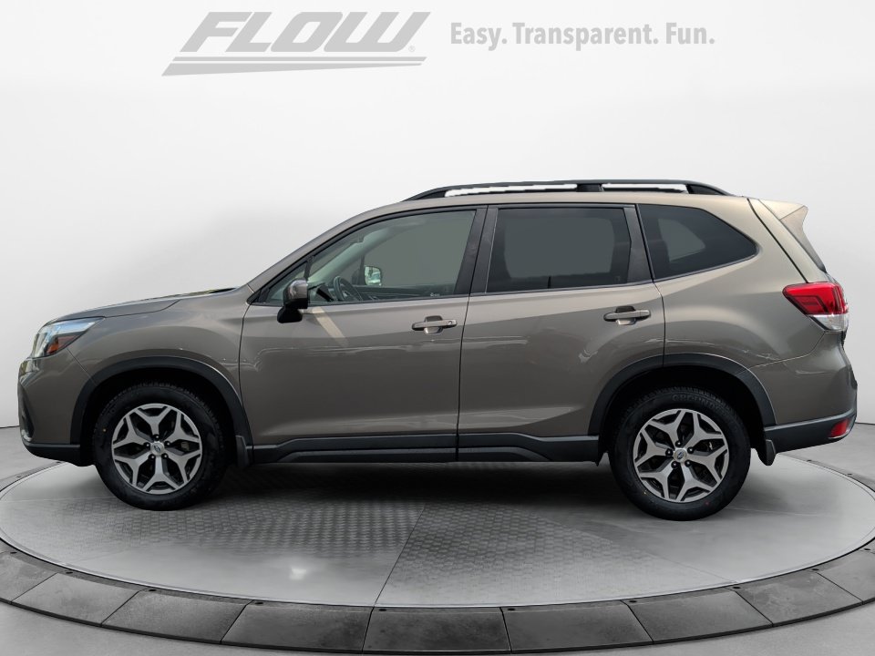 Used 2020 Subaru Forester Premium AWD/4WD image 5