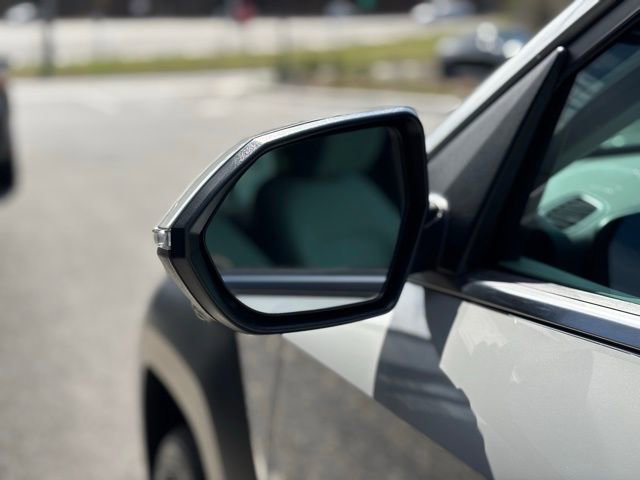 Used 2025 Hyundai Kona Limited image 14