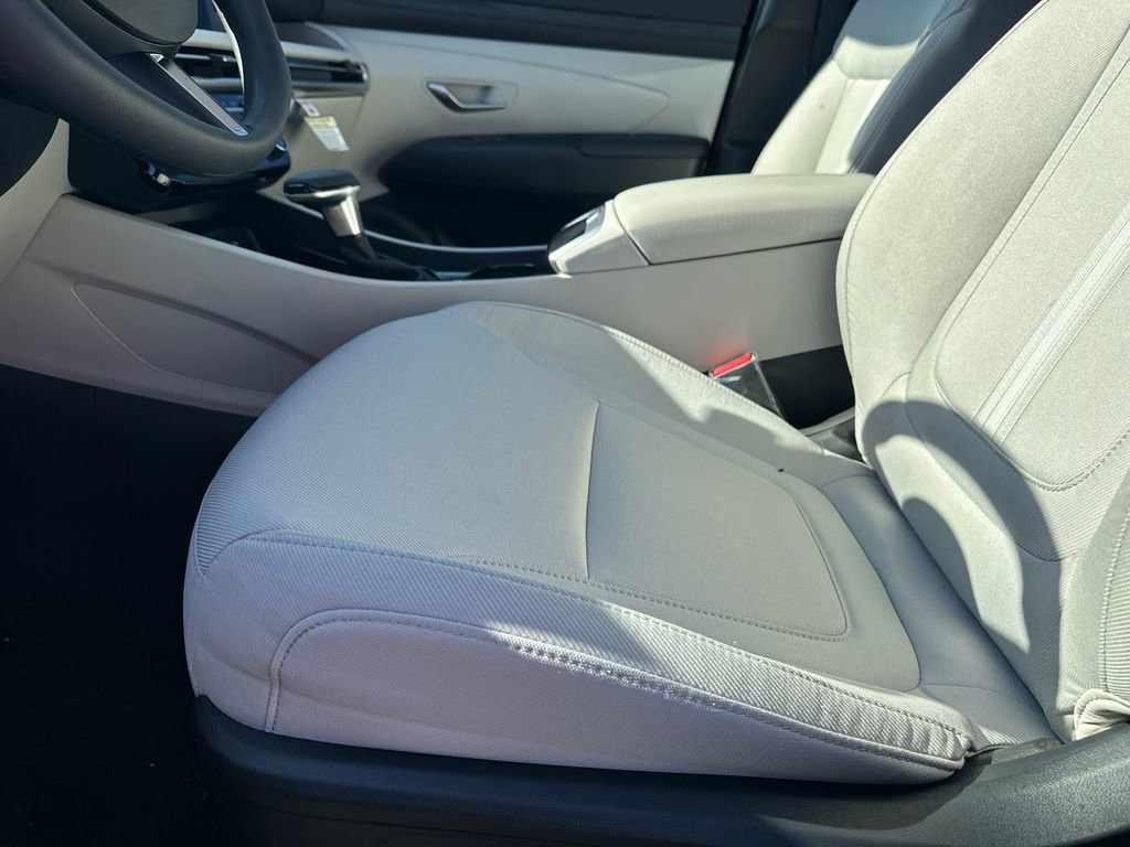 New 2025 Hyundai Tucson SEL image 9