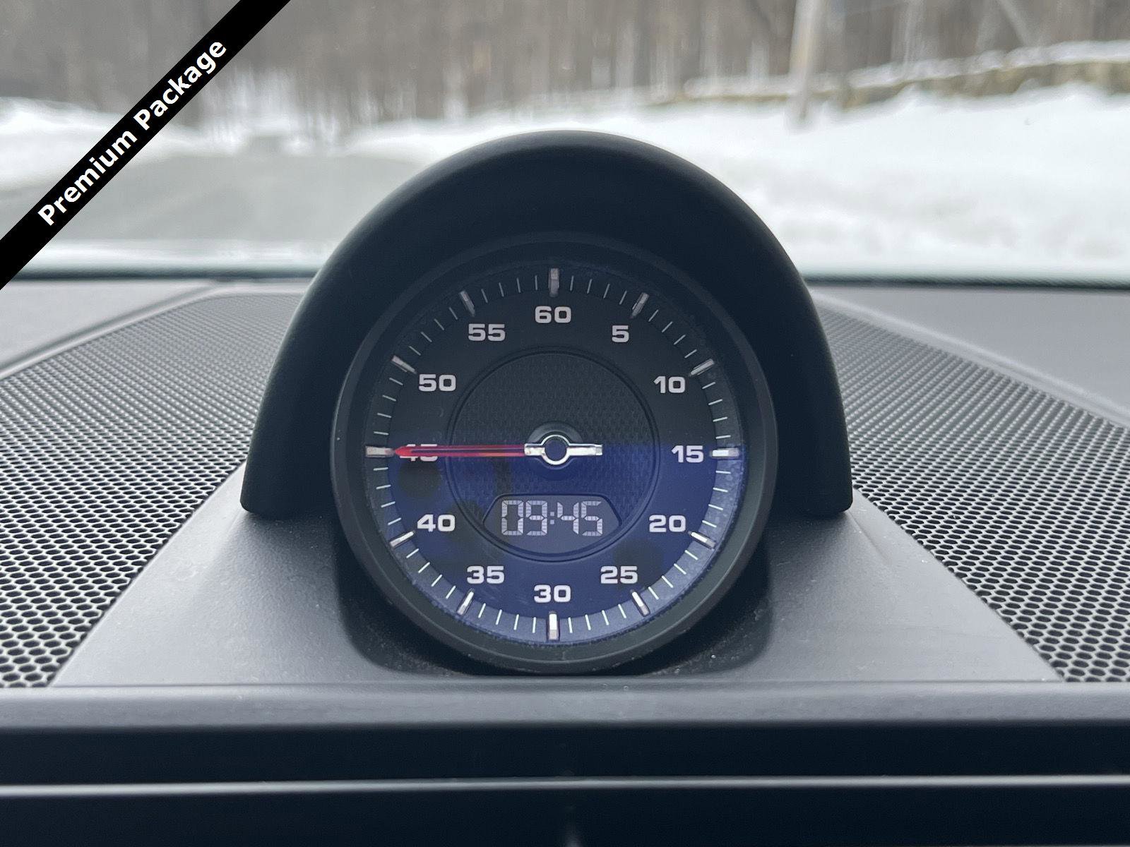 Used 2023 Porsche Panamera 4 image 15