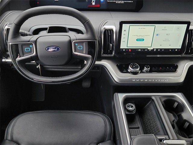 New 2025 Ford Expedition Max Platinum w/ Driver's Package image 22