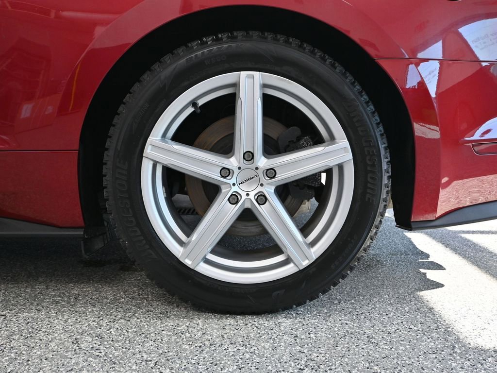 Used 2015 Ford Mustang Premium RWD image 13