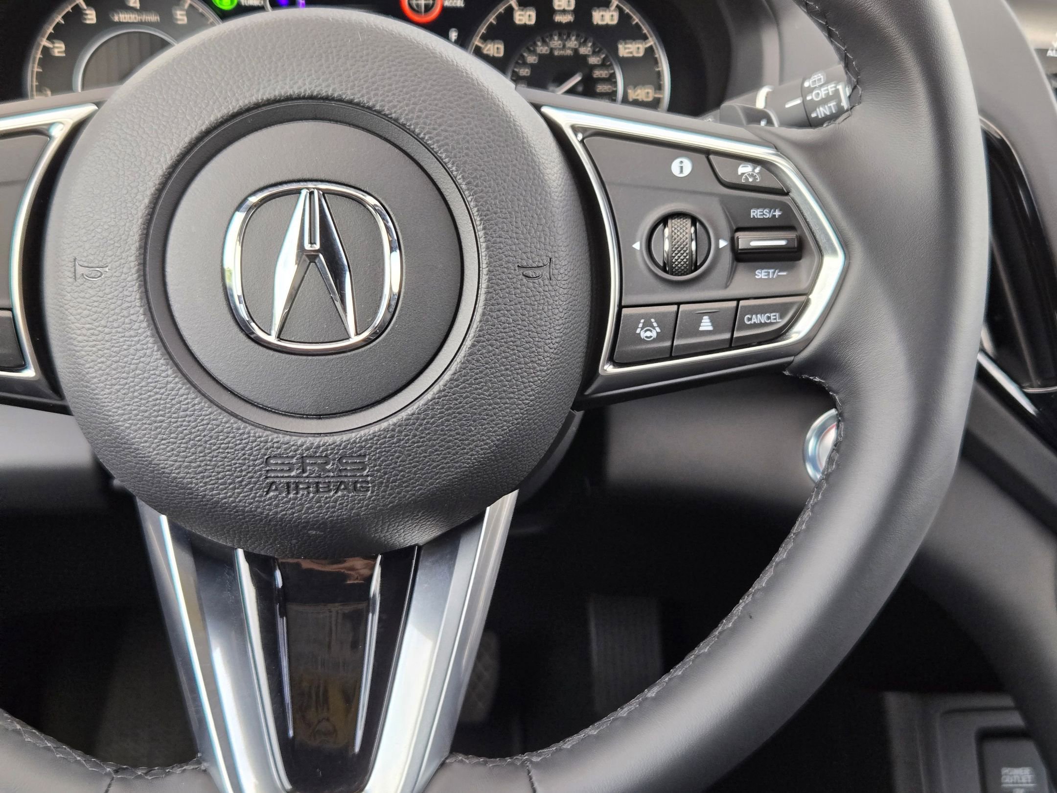 Used 2025 Acura RDX SH-AWD image 22
