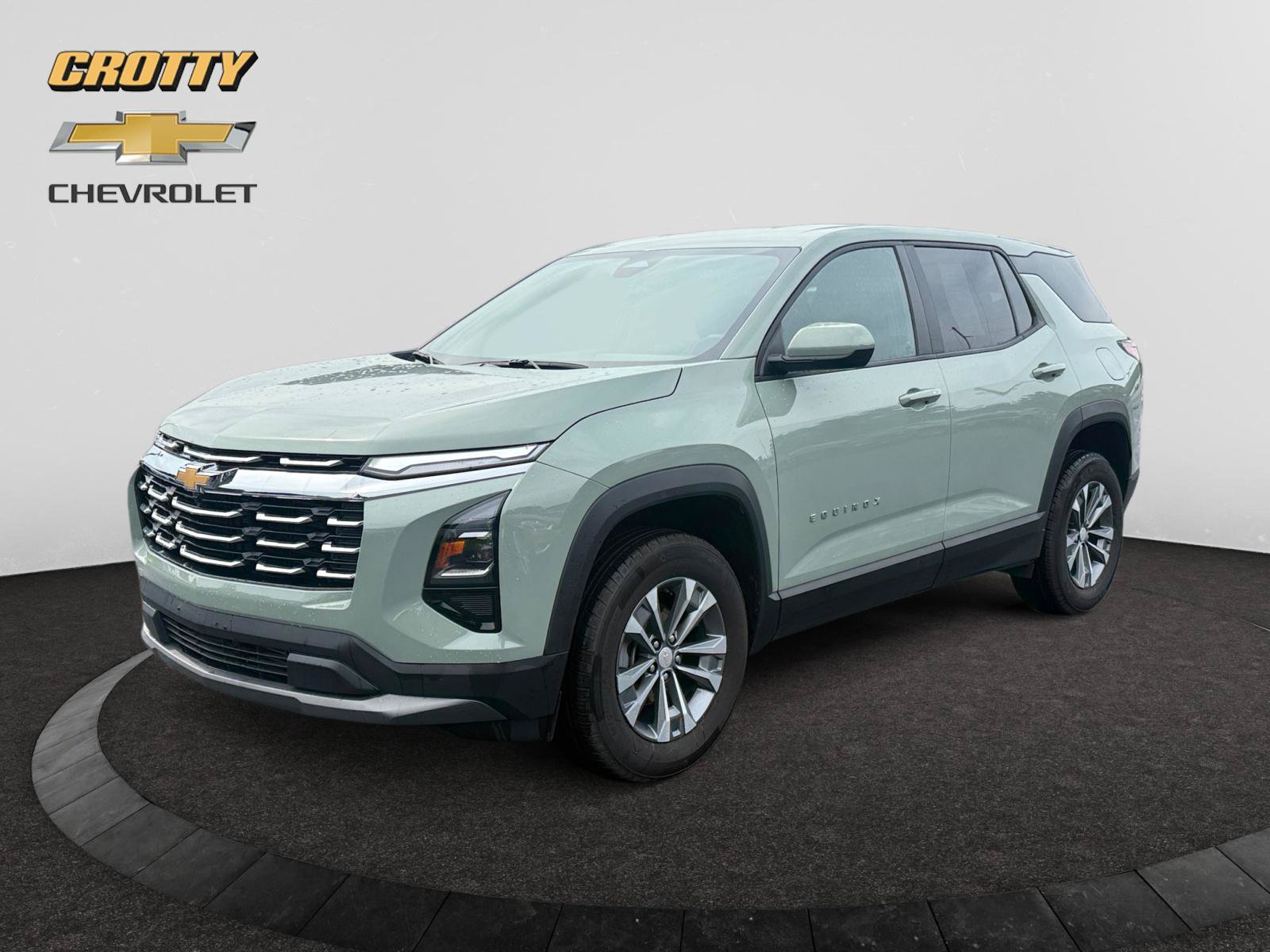 Used 2026 Chevrolet Equinox LT w/ Convenience Package II AWD/4WD image 1