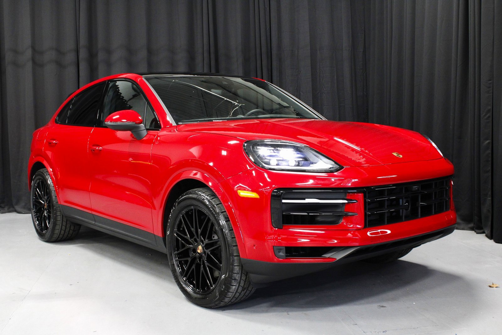 New 2026 Porsche Cayenne Coupe image 9