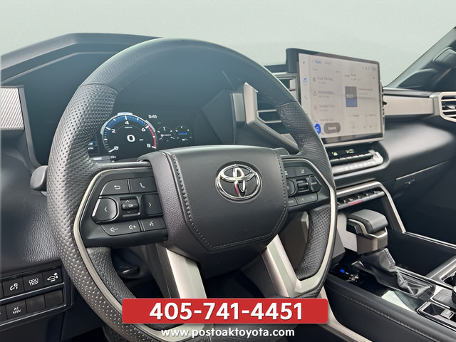 Used 2025 Toyota Tundra Limited AWD/4WD image 19