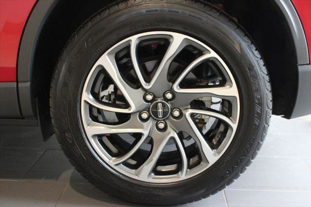 Used 2022 Lincoln Corsair AWD w/ Equipment Group 101A image 28