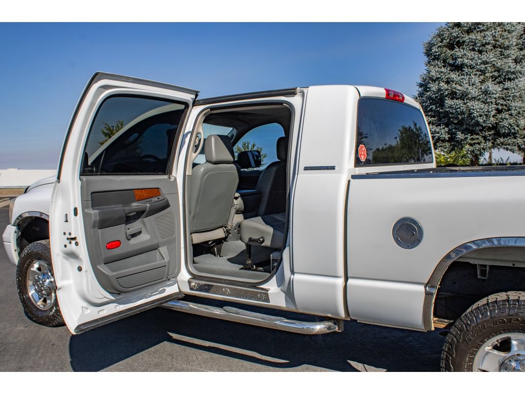 Used 2007 Dodge Ram 2500 Truck Laramie w/ Protection Group AWD/4WD image 13