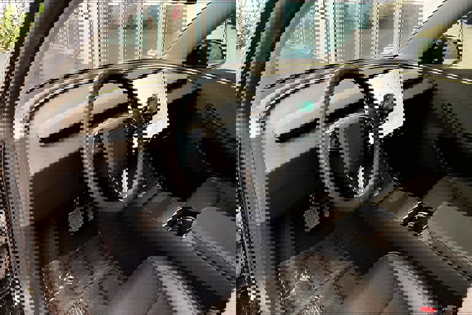 Used 2024 Tesla Model 3 Standard Range image 16