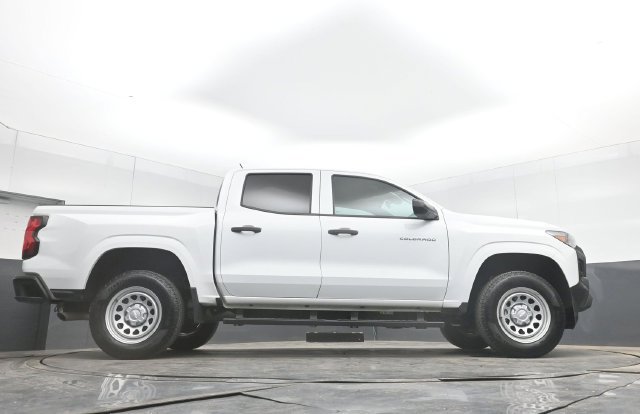 Used 2025 Chevrolet Colorado W/T RWD image 46