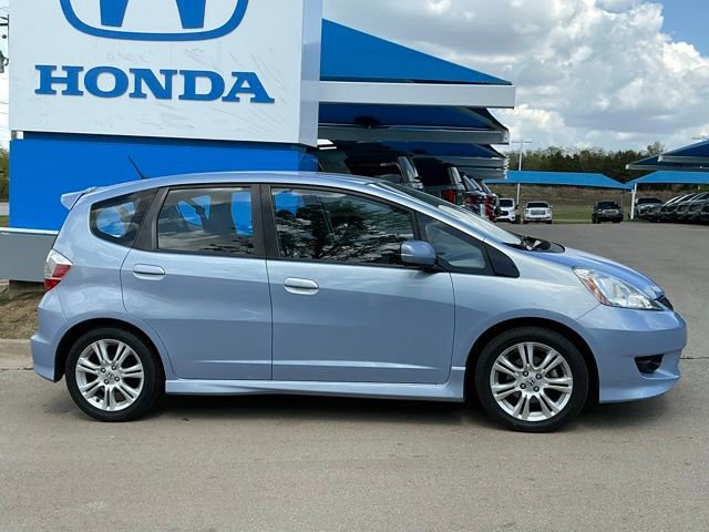 Used 2010 Honda Fit Sport image 2