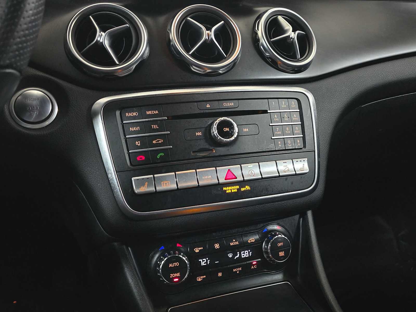 Used 2019 Mercedes-Benz GLA 250 4MATIC image 32